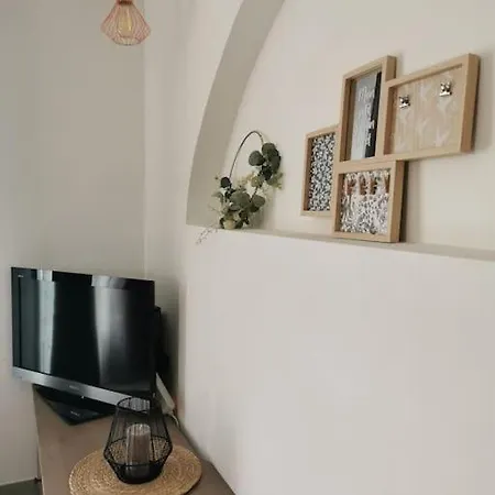 Maisonnette Renovee Et Son Jardin Holiday home *